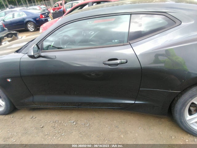 Chevrolet Camaro 1lt 2018 1G1FB1RX0J0143597 Image 7