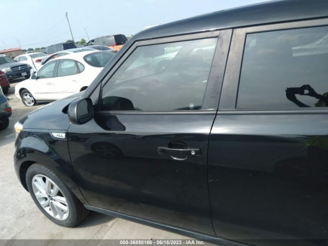 KNDJP3A54K7674044 KIA SOUL +