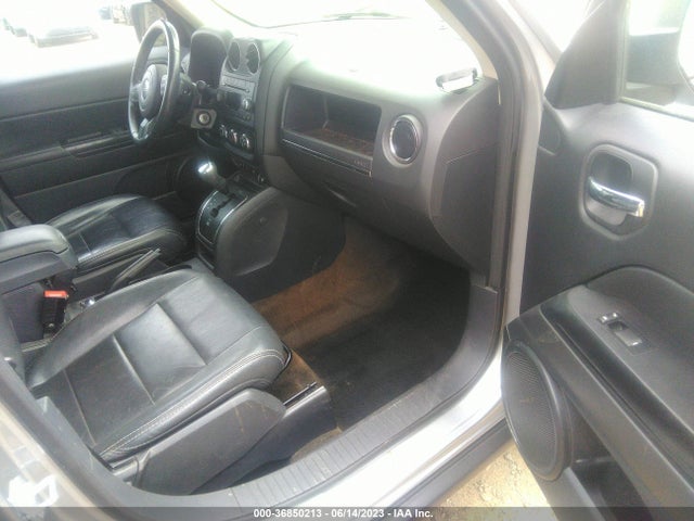 1C4NJRFBXGD659044 Jeep Patriot High Altitude Edition