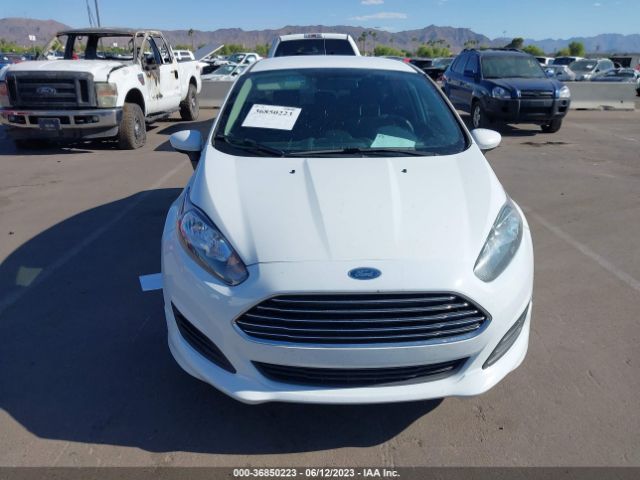 3FADP4BJ5KM166093 Ford FIESTA SE