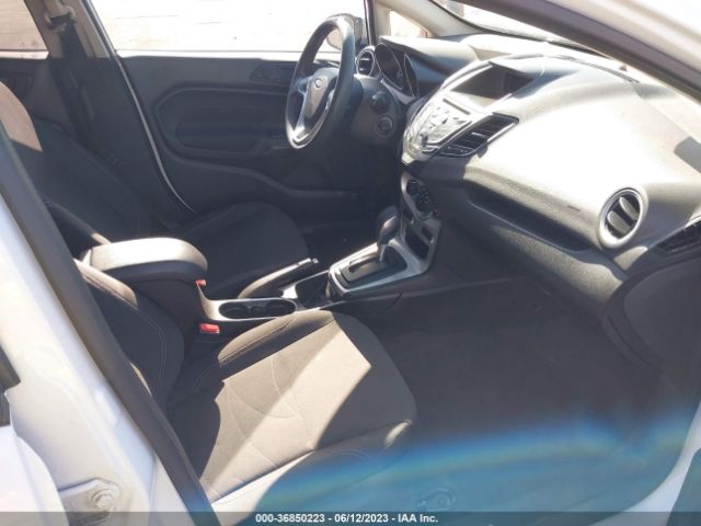 3FADP4BJ5KM166093 Ford FIESTA SE