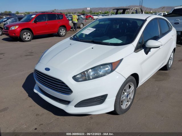 3FADP4BJ5KM166093 Ford FIESTA SE