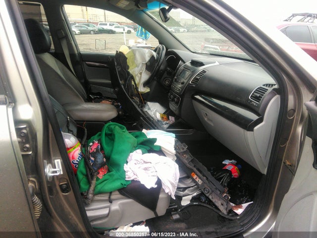KIA SORENTO LX 2015 5XYKT4A6XFG658079 Image 5