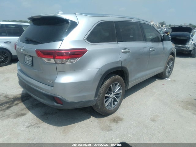 2018 TOYOTA HIGHLANDER SE/XLE VIN: 5TDKZRFH3JS279295
