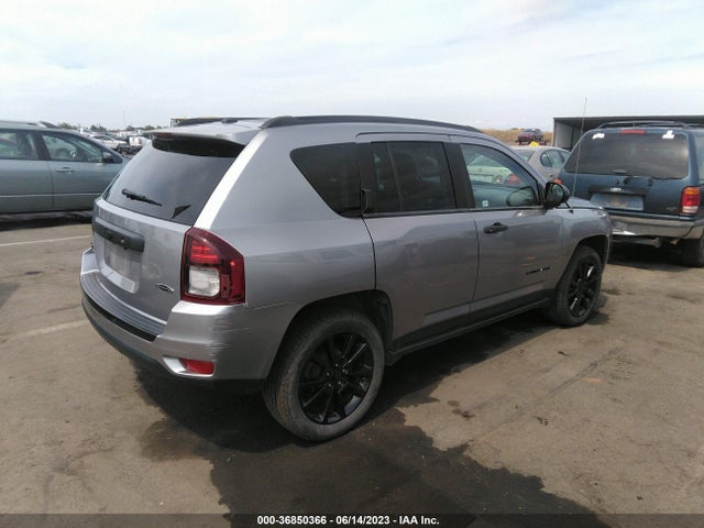 1C4NJDBB2FD427111 Jeep Compass Altitude Edition