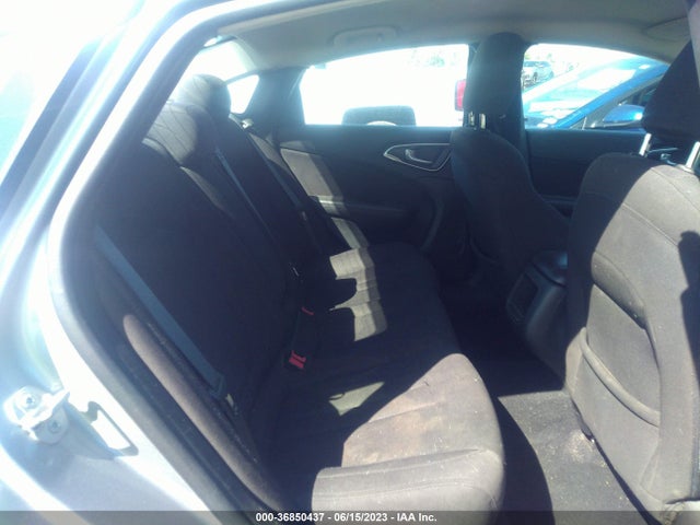 Chrysler 200 Limited 2015 1C3CCCAB2FN681803 Image 8