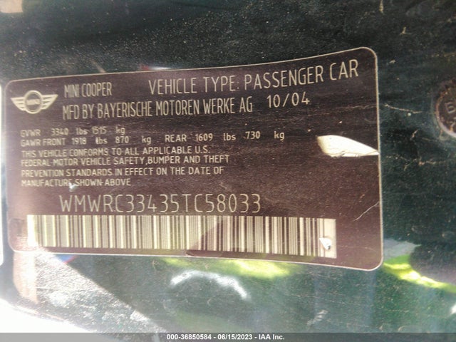 2005 MINI COOPER HARDTOP VIN: WMWRC33435TC58033