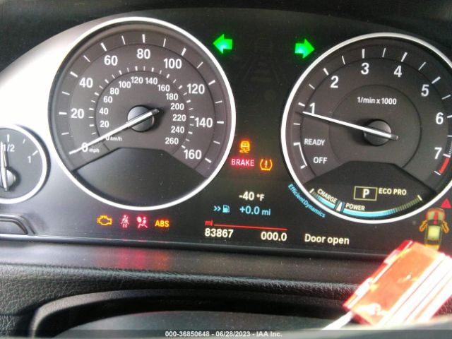 WBA3B1G52FNT05300 BMW 3 Series 320i