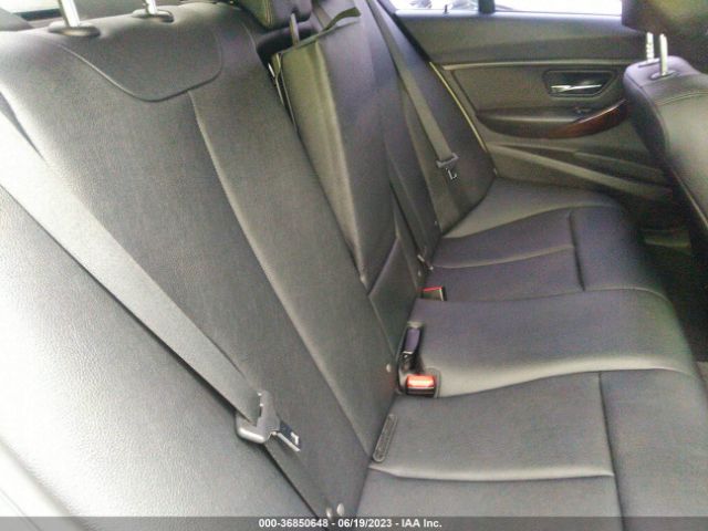 WBA3B1G52FNT05300 BMW 3 Series 320i