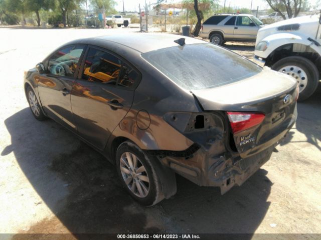 KNAFX4A65E5063439 KIA FORTE LX