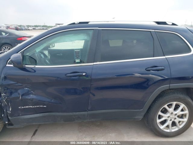 1C4PJLCB5FW554103 Jeep Cherokee Latitude