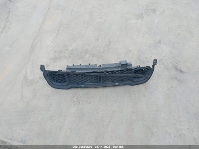 1C4PJLCB5FW554103 Jeep Cherokee Latitude