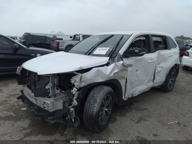 2019 TOYOTA HIGHLANDER LE VIN: 5TDZZRFH6KS295359