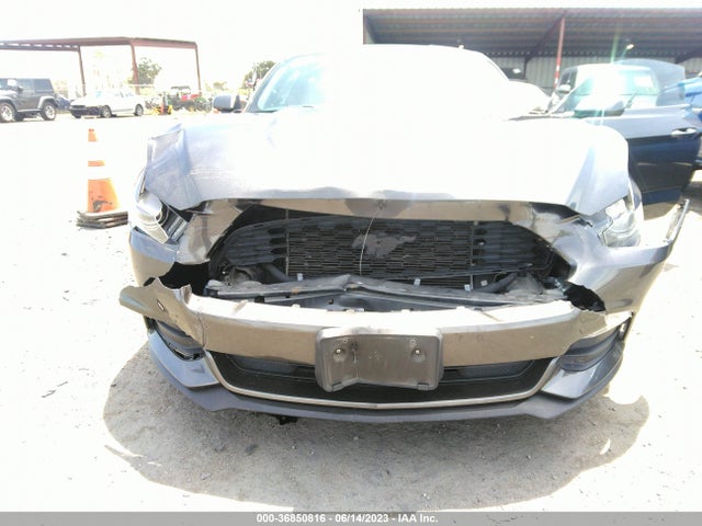 Ford Mustang V6 2015 1FA6P8AMXF5409128 Image 12