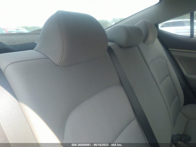 2017 HYUNDAI ELANTRA SE VIN: 5NPD84LF4HH108217