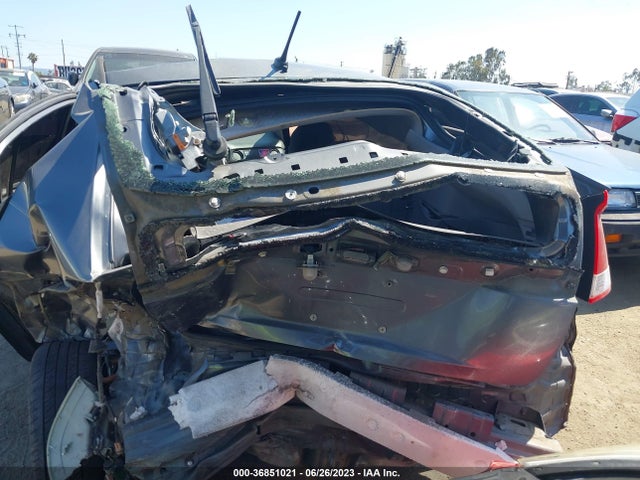 2014 HONDA INSIGHT EX VIN: JHMZE2H74ES000938