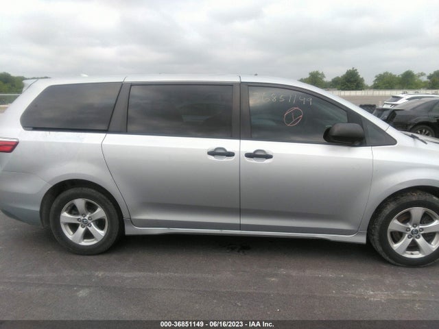 Toyota Sienna L 2019 5TDZZ3DC6KS003472 Image 14