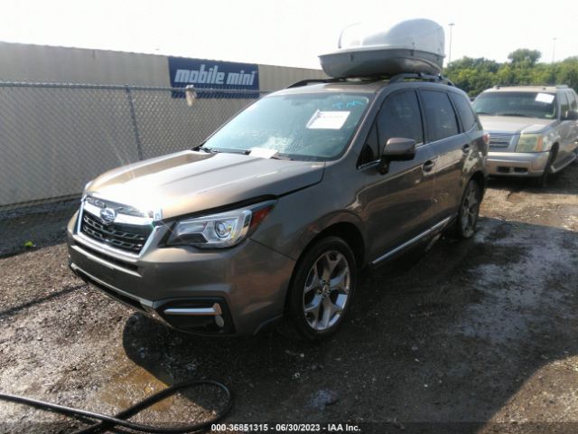 JF2SJAWC4JH439705 Subaru Forester Touring