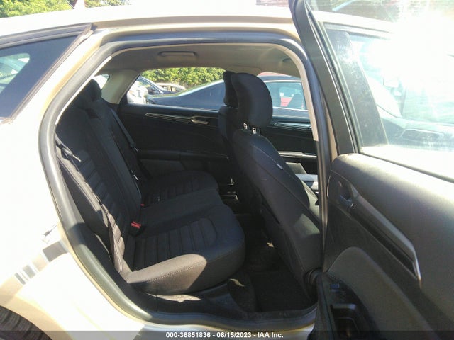 3FA6P0G71HR288833 Ford FUSION S