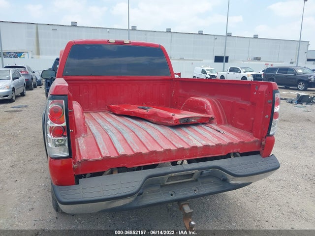 2002 CHEVROLET SILVERADO 1500 LS VIN: 1GCEK19T52E292737