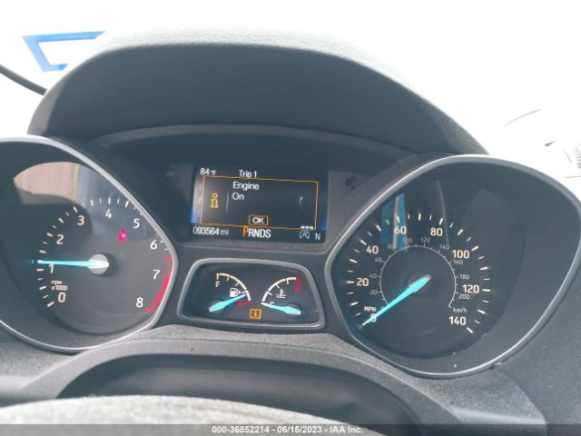 1FMCU0GD8HUC24997 Ford ESCAPE SE
