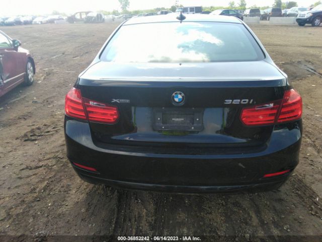 WBA3C3C50FP664762 BMW 3 Series 320i Xdrive