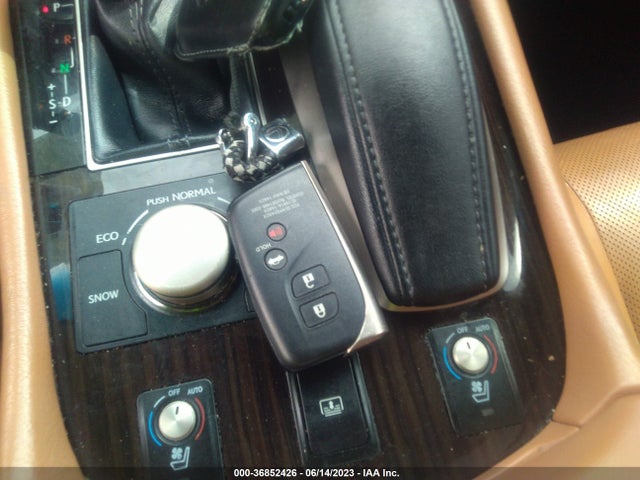 Продажа на аукционе авто 2013 Lexus Ls 460, vin: JTHBL5EF6D5116983, номер лота: 36852426