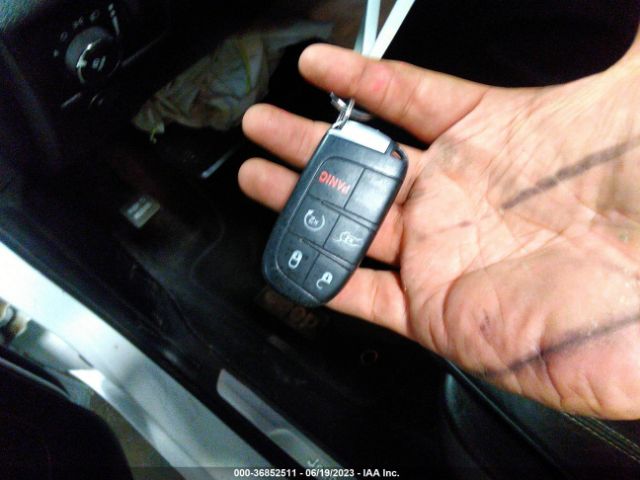 1C4RJFCG0EC145917 Jeep Grand Cherokee Overland