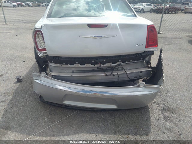 Chrysler 300 Touring 2019 2C3CCAAG3KH755460 Image 6