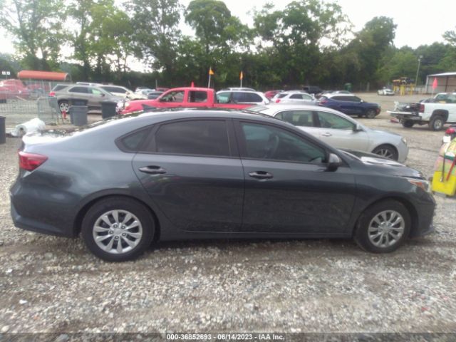 3KPF24AD1ME339957 KIA FORTE FE