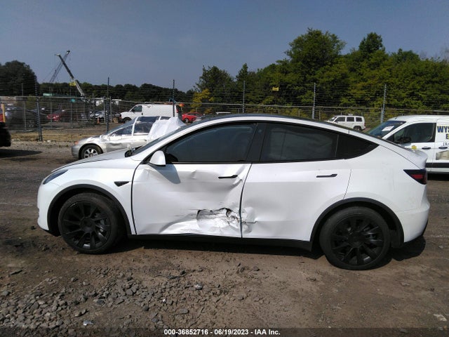 2021 TESLA MODEL Y LONG RANGE VIN: 5YJYGDEE5MF184563