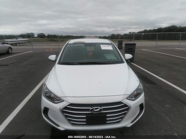 Hyundai ELANTRA SEL 2018 5NPD84LF4JH233451 Image 13
