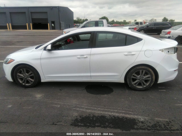 Hyundai ELANTRA SEL 2018 5NPD84LF4JH233451 Image 15