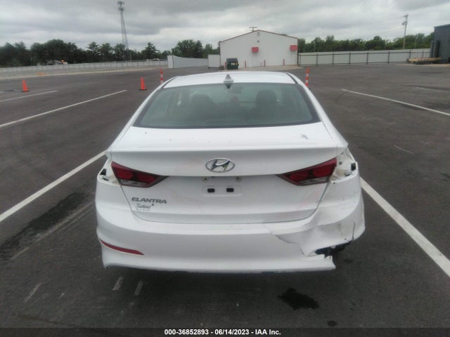 Hyundai ELANTRA SEL 2018 5NPD84LF4JH233451 Image 17