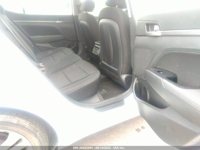 Hyundai ELANTRA SEL 2018 5NPD84LF4JH233451 Image 8