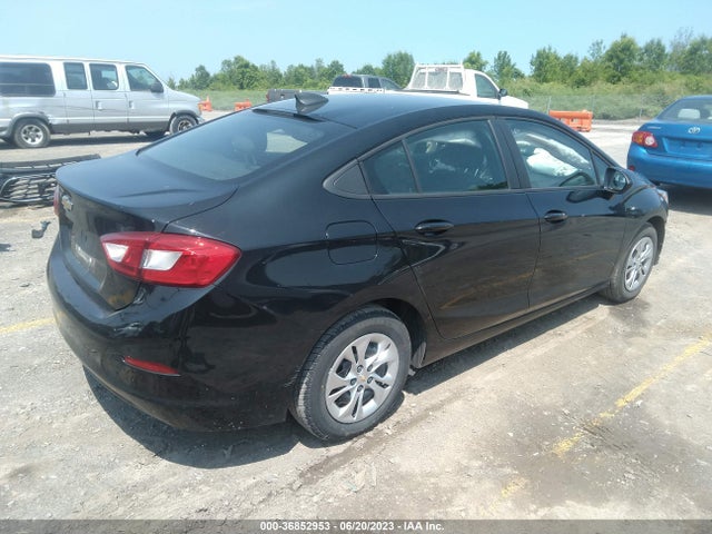 2019 CHEVROLET CRUZE LS VIN: 1G1BC5SM0K7103869