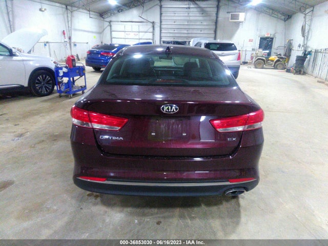 KIA OPTIMA EX 2018 5XXGU4L30JG212493 Image 16