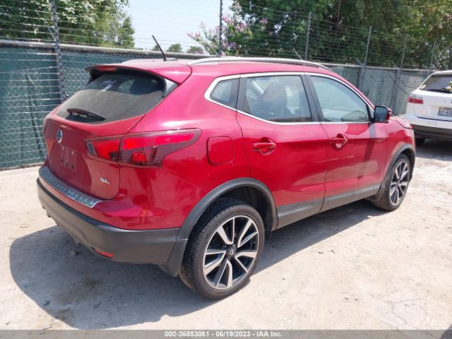 JN1BJ1CP2HW009122 Nissan Rogue Sport Sl