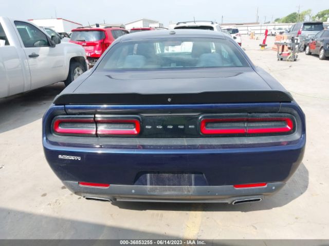 2C3CDZAG6GH108330 Dodge Challenger Sxt