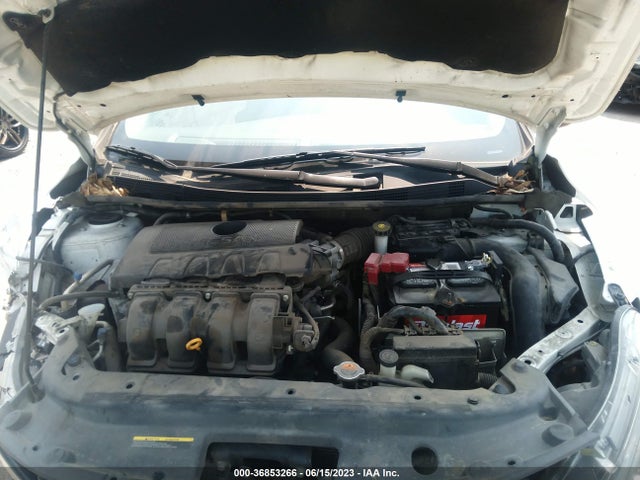 2016 NISSAN SENTRA SR VIN: 3N1AB7AP7GY249465