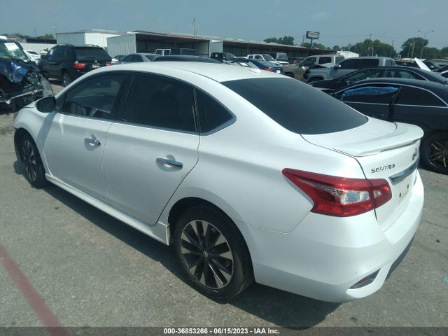 2016 NISSAN SENTRA SR VIN: 3N1AB7AP7GY249465