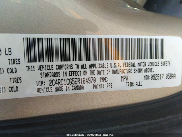 2C4RC1CG5ER164970 Chrysler Town & Country Touring-l