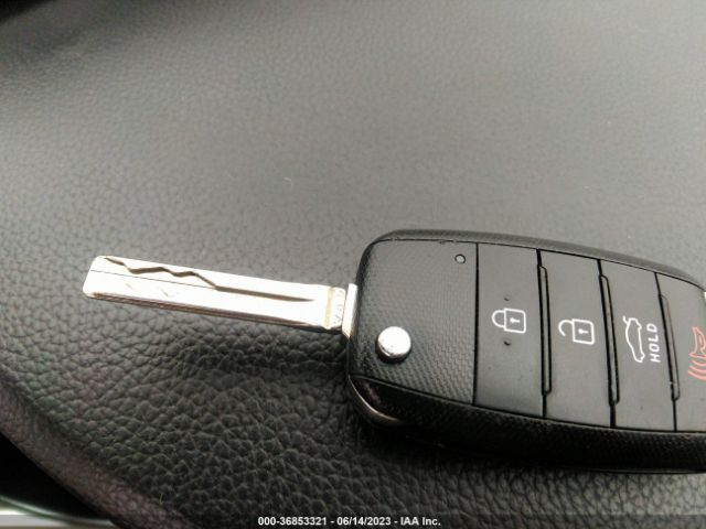 5XXGM4A75FG386346 KIA Optima Lx