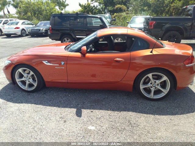 2014 BMW Z4, VIN: WBALL5C52EJ105405