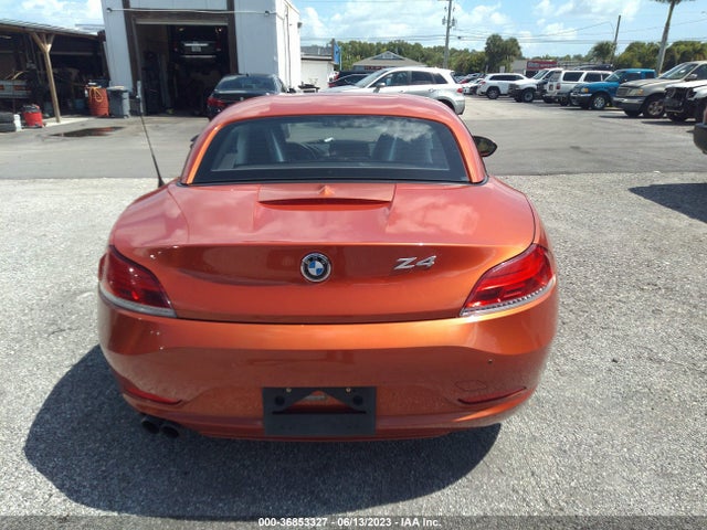 2014 BMW Z4, VIN: WBALL5C52EJ105405