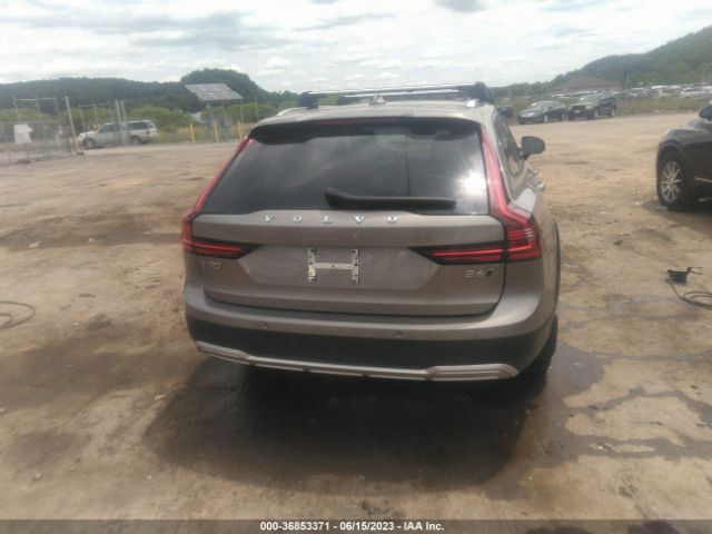 YV4062NL8N1148635 Volvo V90 Cross Country B6