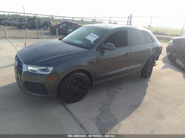 WA1BCCFS6JR001672 Audi Q3 Premium/sport Premium