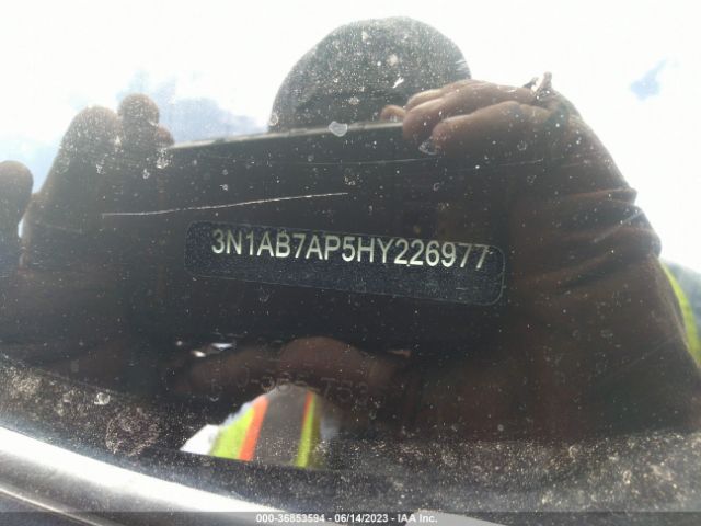3N1AB7AP5HY226977 Nissan SENTRA SV