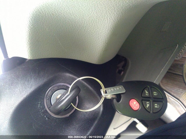 Toyota SIENNA LE 2019 5TDKZ3DC3KS004581 Image 11