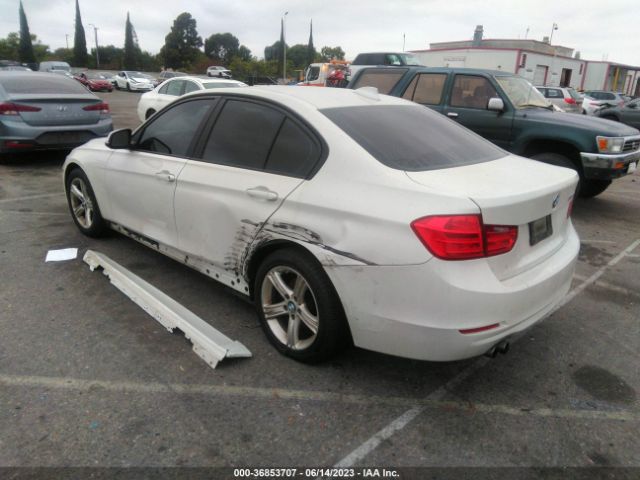 WBA3C1C5XFP853214 BMW 3 Series 328i